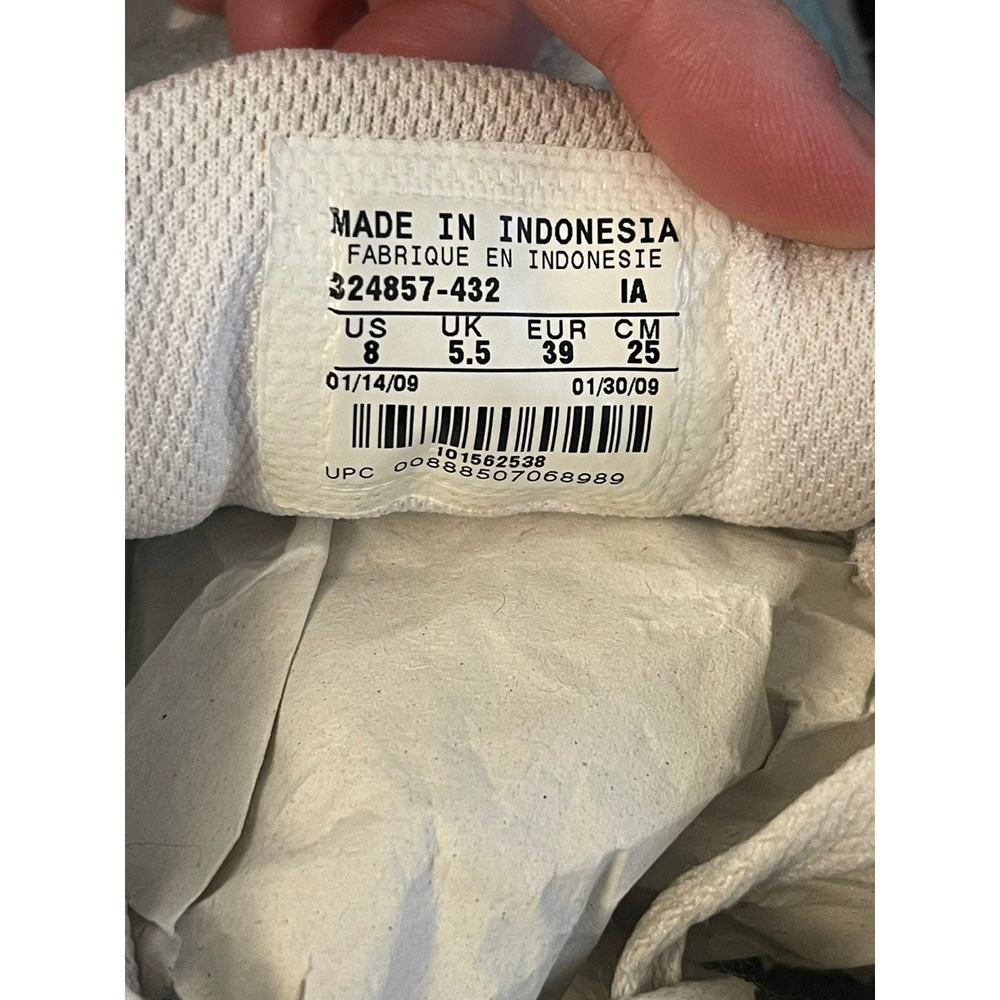 Womens Nike Sneakers Size 8 Blue Green Lace Up Walking Shoes - Picture 9 of 9